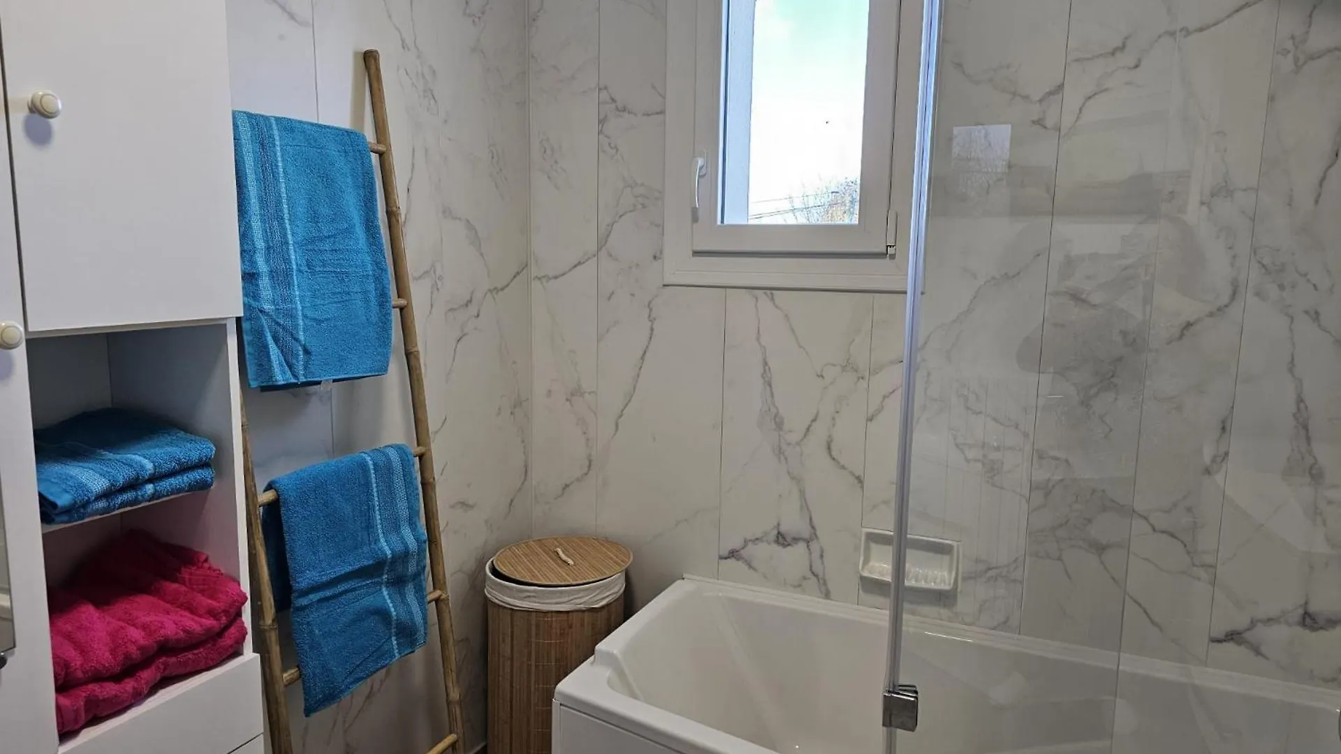 Holiday home Maison De Famille En Bretagne - 5 Chambres, Jardin, Proche Du Littoral Plouezec